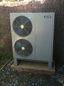 IMG_0274 Grant Aerona 15.5kw air source heat pump